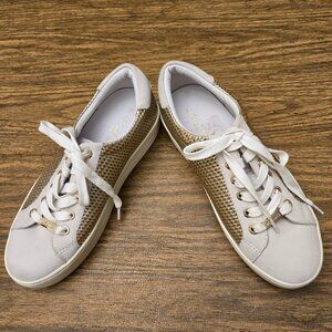 J/SLIDES NYC Women's Gold Hilton Leather Upper Platform Sneakers - Size 6M